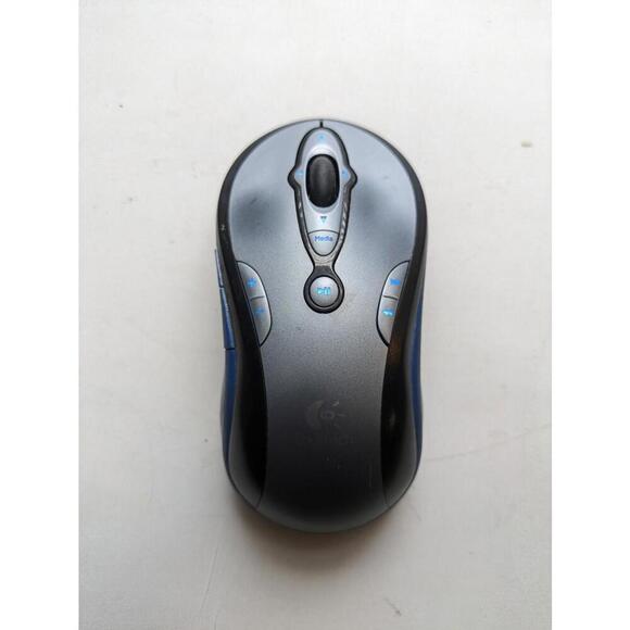 Logitech M-RAM99 Wireless Mouse- No Dongle - Picture 1 of 5